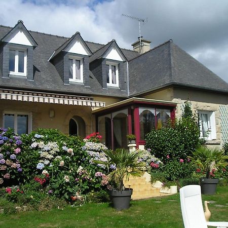 Les Hortensias Bed & Breakfast Saint-Pierre-de-Plesguen Exterior foto